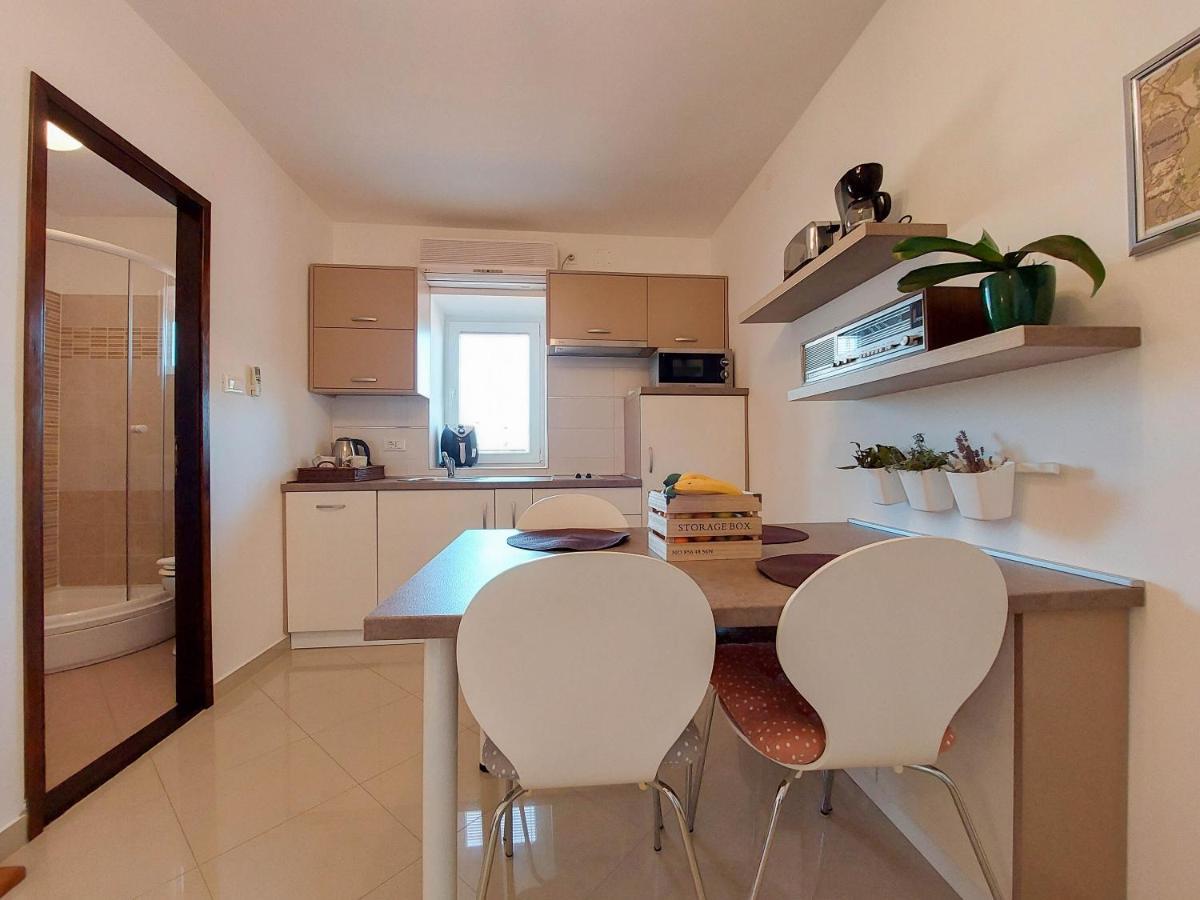 Apartment Marino Cizici Exterior foto